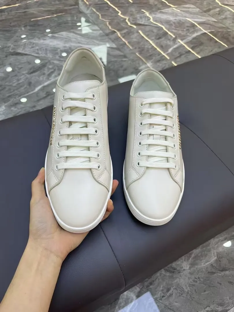 Men's Men's Shoes 💰400 [New Style] 🐝🐝DG men's calfskin sneakers Portofino Yacht shoes, simple and versatile design, unique saddle leather soles. The Dolce &G logo rear wing is the icing on the cake. Imported cowhide + rubber outsole Size: 39-44 (customized at 38.45)